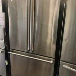 Viking Counterdepth Refrigerator H5