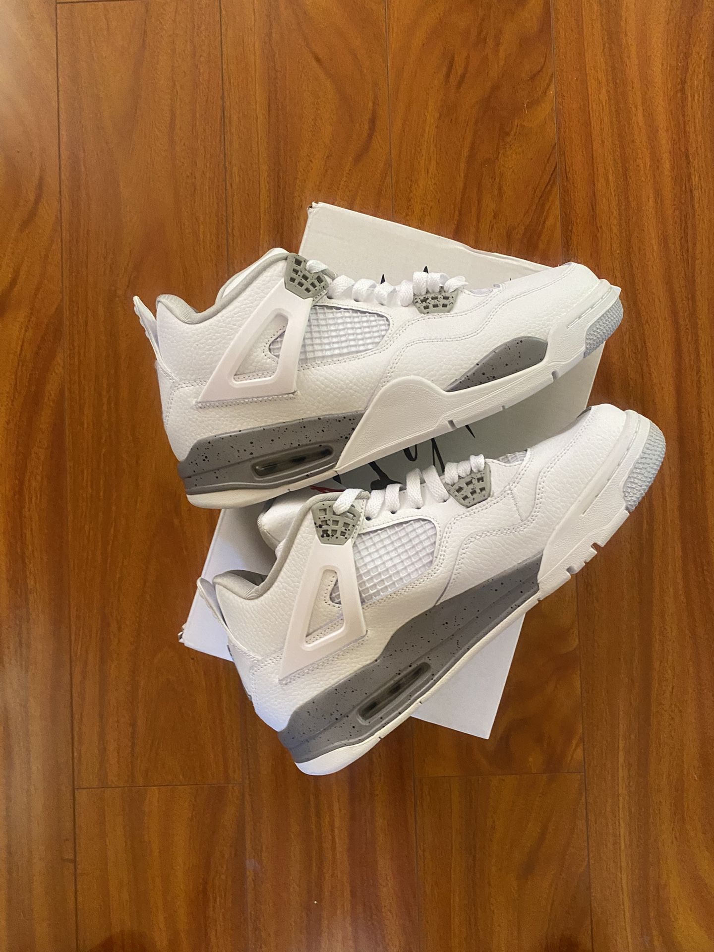 Air Jordan 4 White Oreo