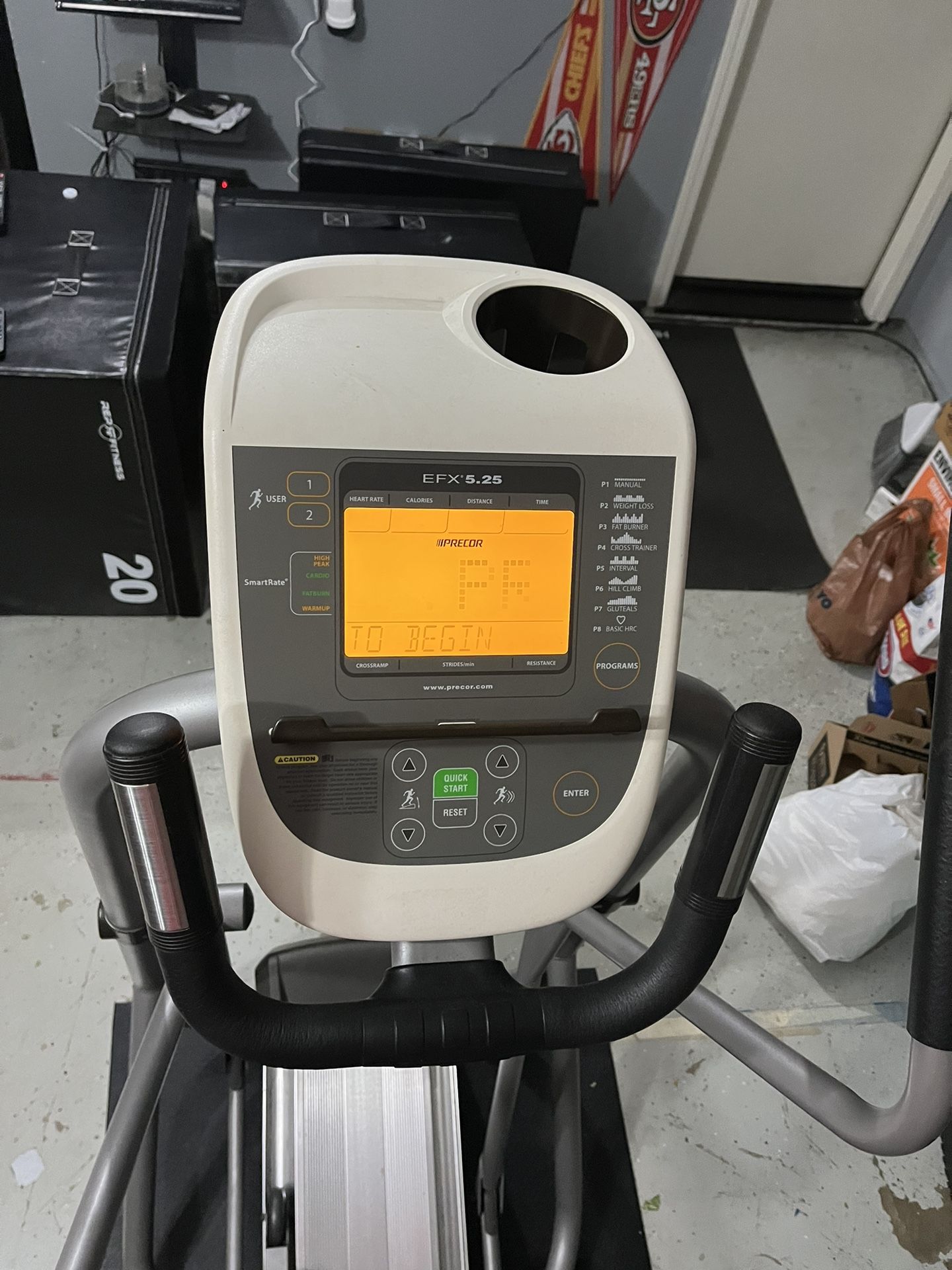 Precor EFX 5.25 Elliptical Machine