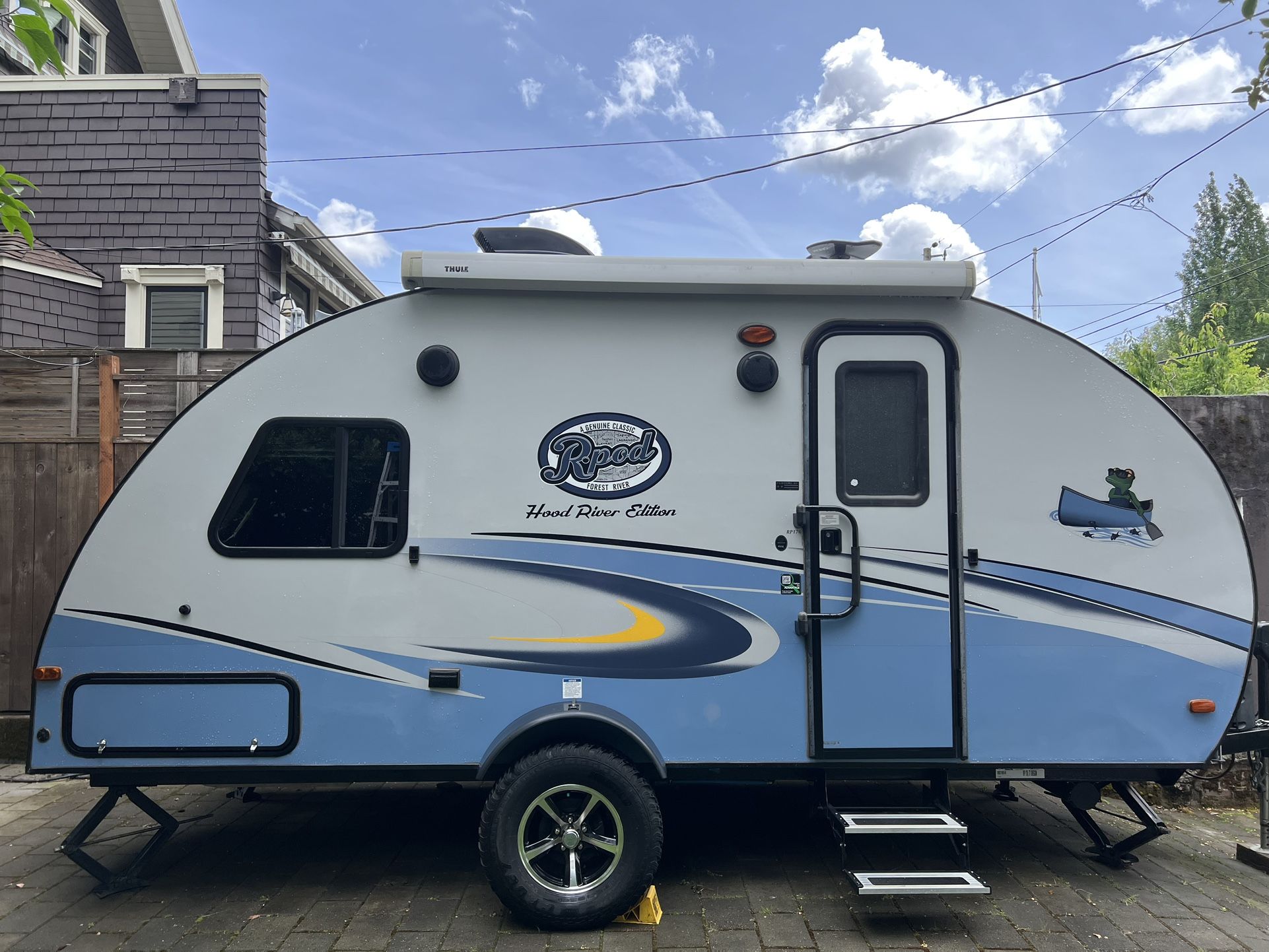 2016 Forest River R-pod