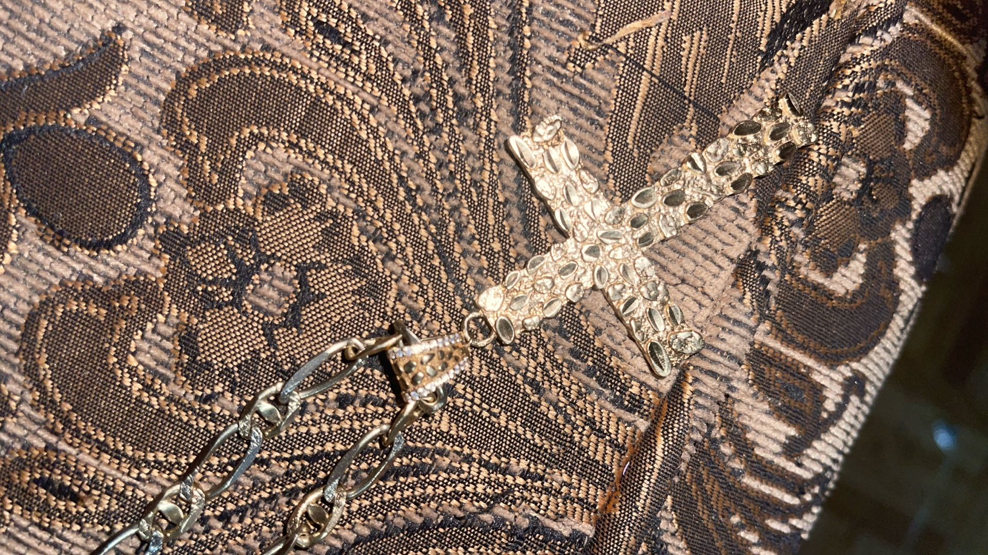 just the pendant 10k