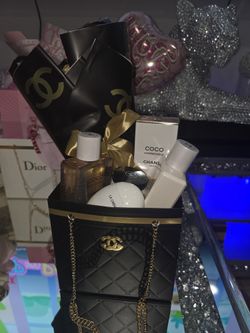 Valentines Baskets That Will Be Sure To Make Her Happy