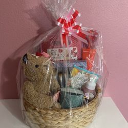 Mothers Day Gift Baskets ! 