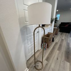 Brass / Gold Color Lamp. 