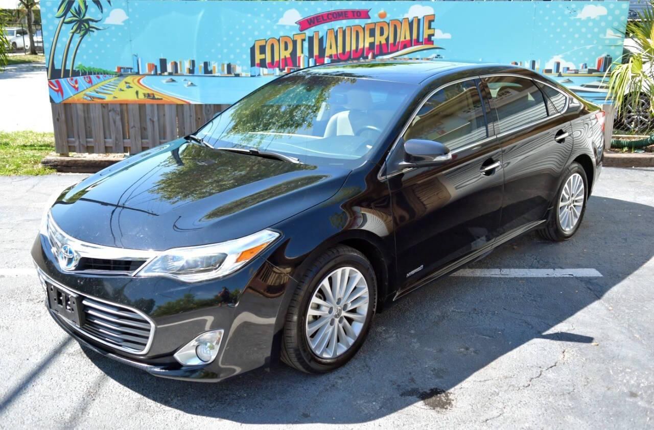 2013 Toyota Avalon Hybrid