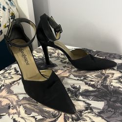 Yves Saint Laurent Shoes 