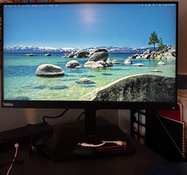 Lenovo 24” Monitor 