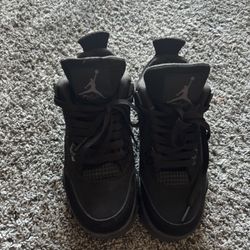 Jordan 4 