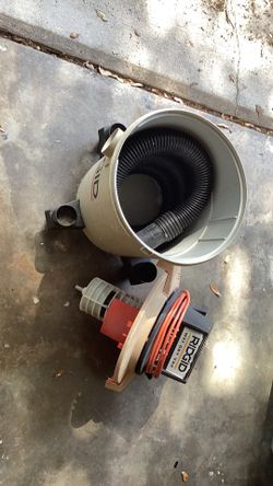 Rigid wet vacuum