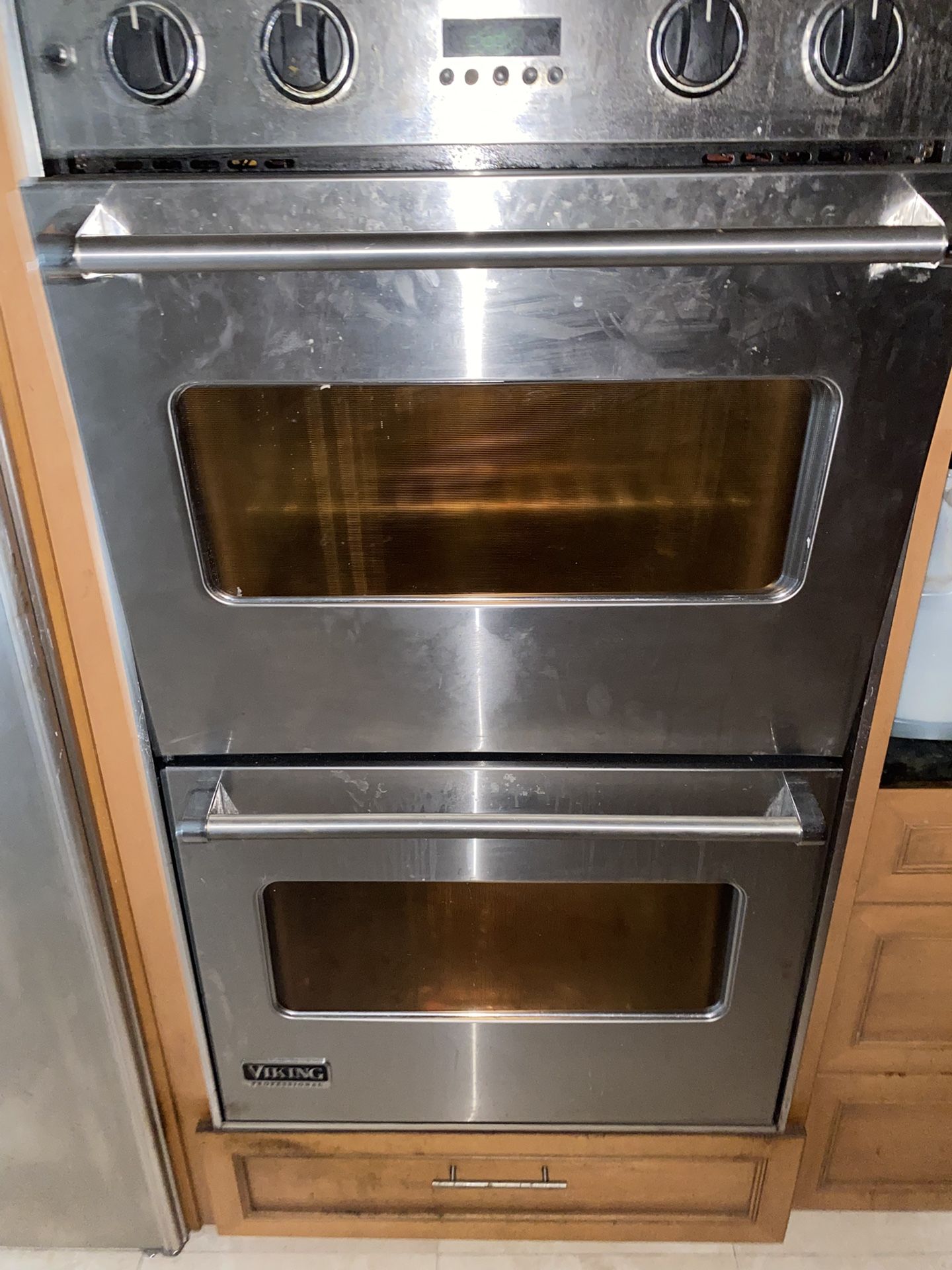 Viking Double Oven. “30. Work Excellent Clean Up Nice