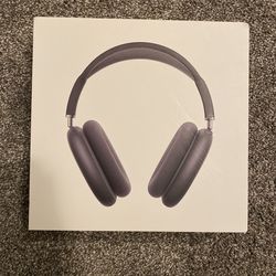 Apple AirPod Maxes Midnight Color