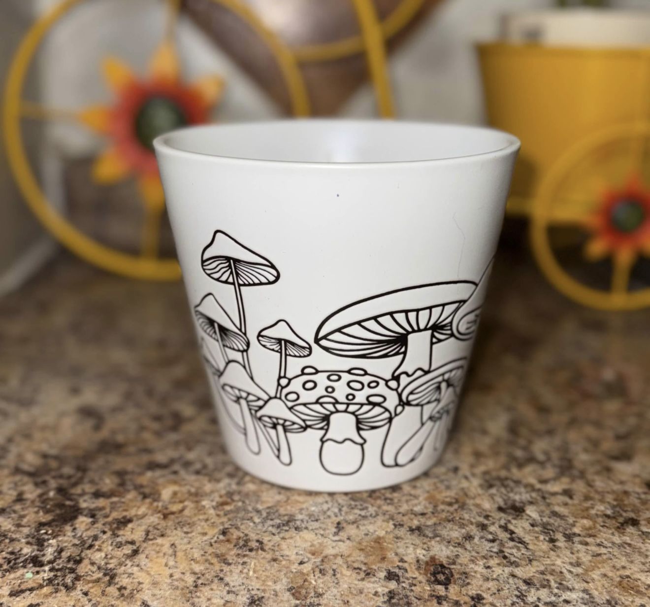 Mushroom Planter Embossed with Hole Matte Pot Clay