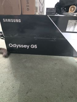 Samsung Odyssey G5 34" Gaming Monitor )