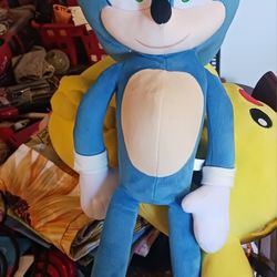 SONIC THE HEDGEHOG STUFFIE (24in)