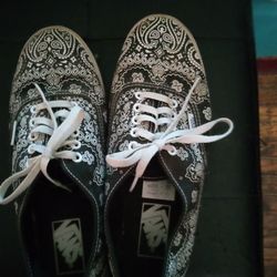 Black Paisly Vans