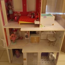 Rainbow High DollHouse 