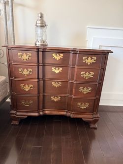 2 Ethan Allen night stands