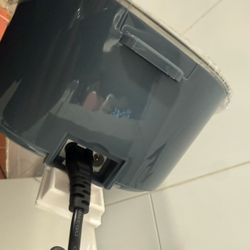 Portable electric lunch box