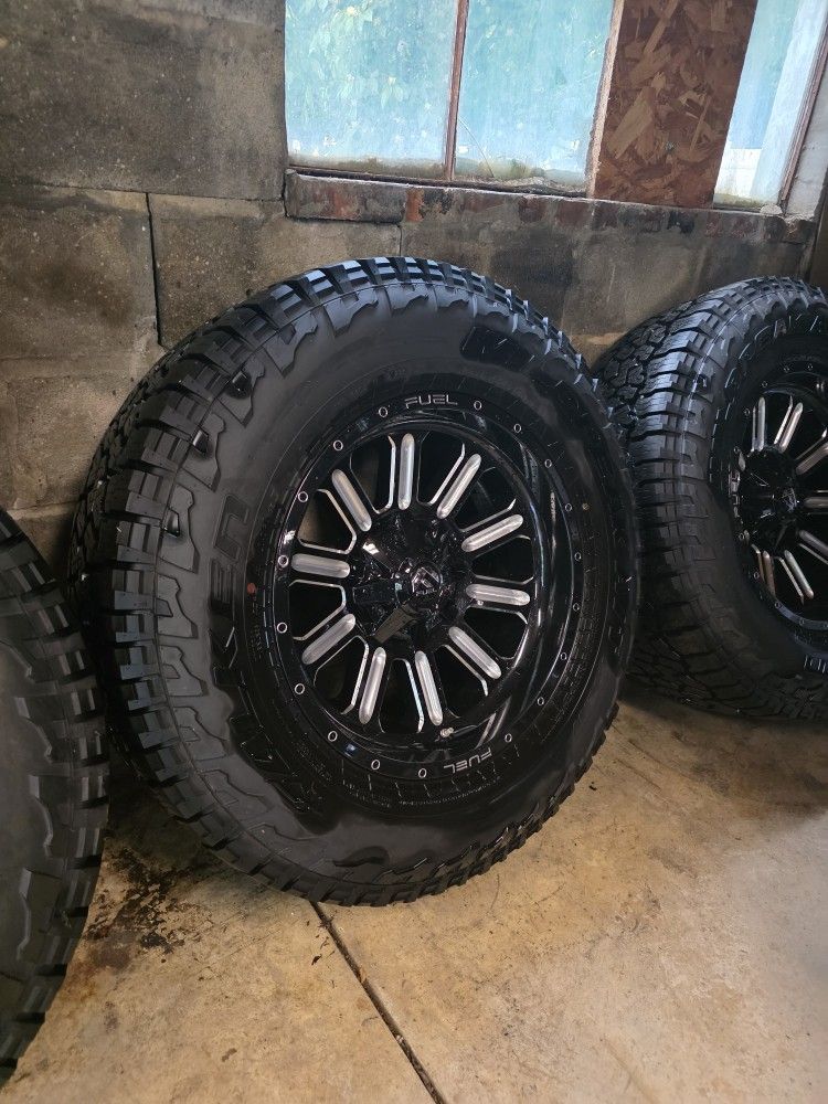 4 New Falcon 37inch Tires, & 20inch Fuel Rims