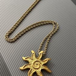 New 30” Rope Chain With Sunshine Pendant That Also Doubles As Brooch