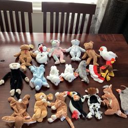 This is a collection of 19 Beanie Babies