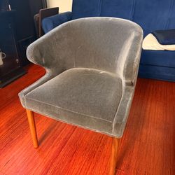 (4) Chairs.
