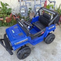 Battery powered kid jeeps