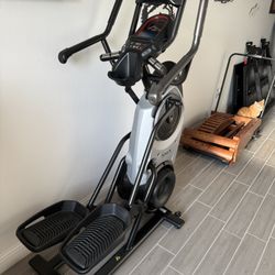 Bowflex M6 Max Trainer Elliptical