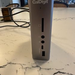Laptop Dock - Caldigit TS3 Plus Thunderbolt