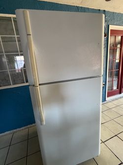 White fridge
