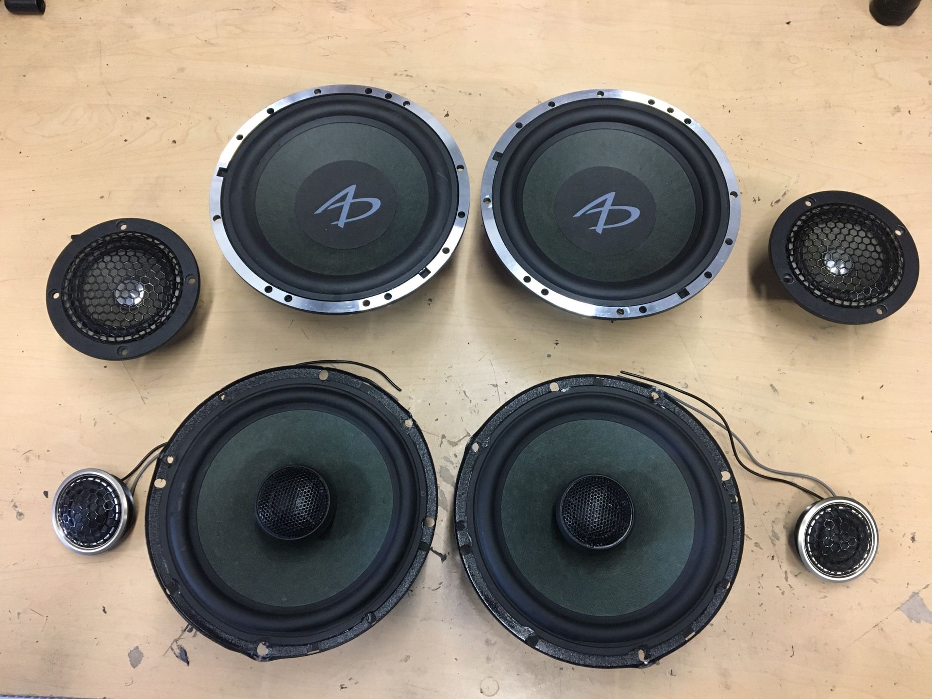 Audio Dynamics 8 speakers