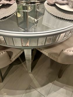 Z Gallerie Mirrored Dinning table with 4 chairs