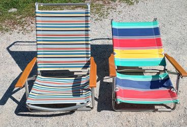 Vtg Aluminum Folding Beach Chairs 