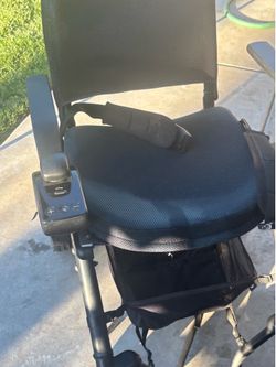 WHIL POWER CHAIR