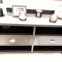 TV STAND (DARK CHOCOLATE)