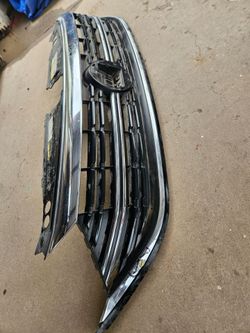 Volkswagen jetta Grille oem