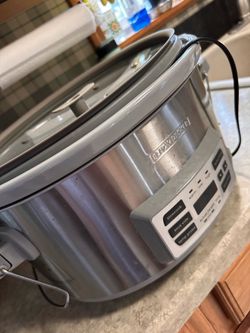 Slow cooker