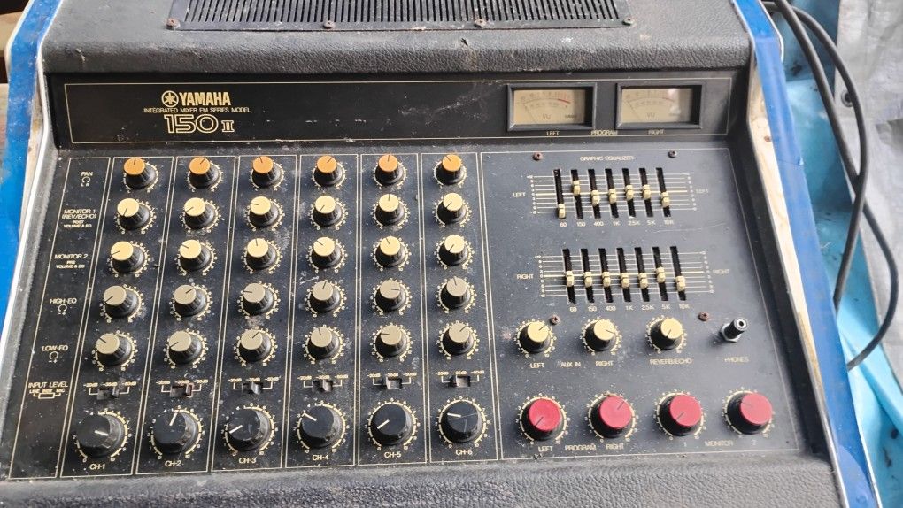 A Yamaha 150 Integrated Mixer