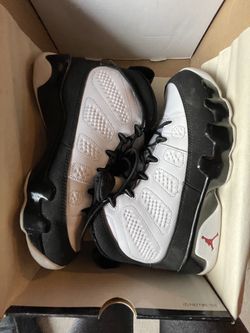 Jordan Retro 9’s Size 8