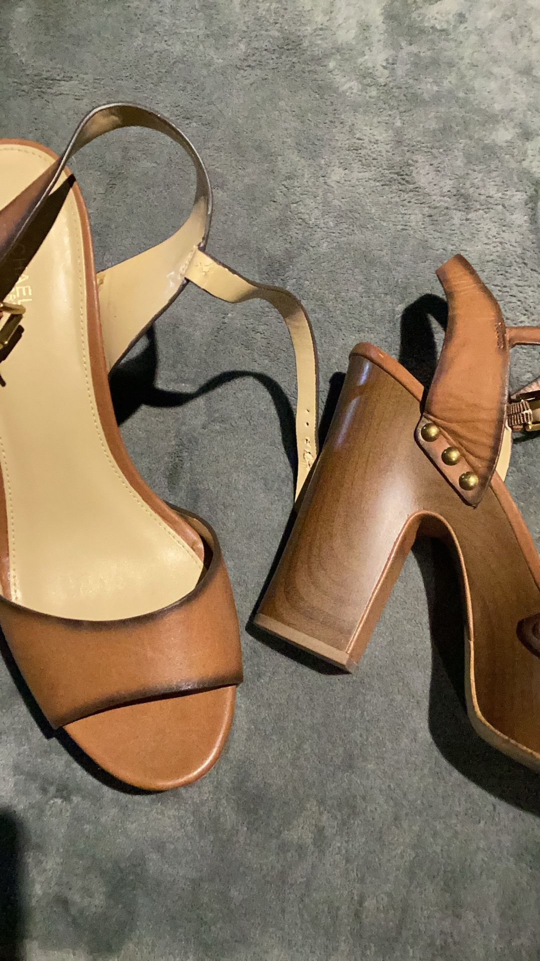 Micheal Kors Heels