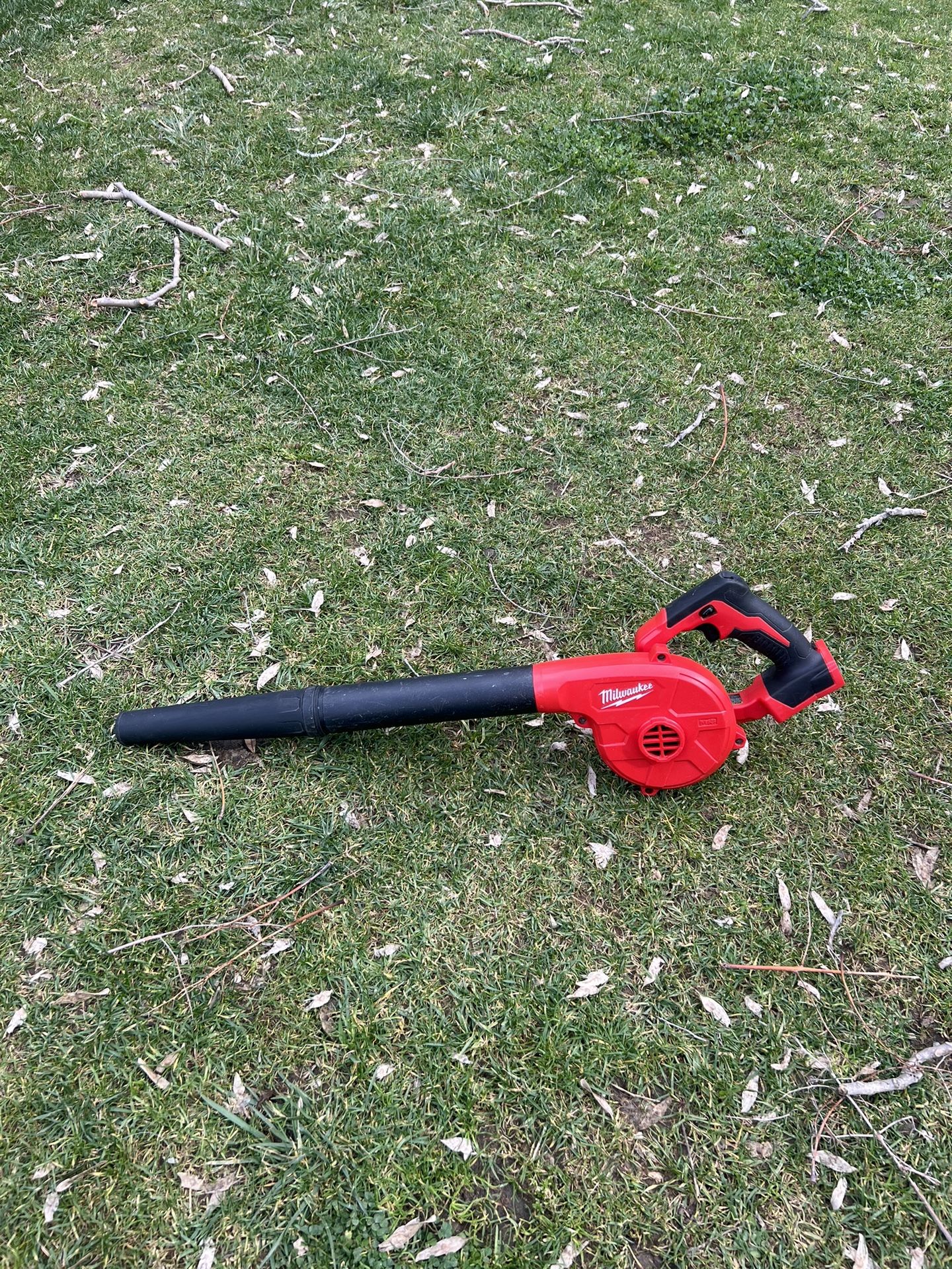 Milwaukee M18 Blower 