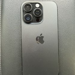 iPhone 16 PRO 128gb UNLOCKED - Any Carrier - $775 - OBO