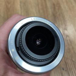 Lens