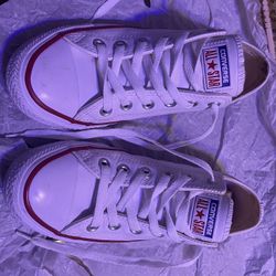 Girls Converse