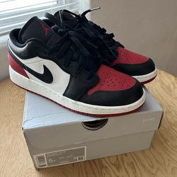 Nike Youth Air Jordan 1 Low (gs) White/ Red/ Black Sneakers W/ Box 5Y 553560 161