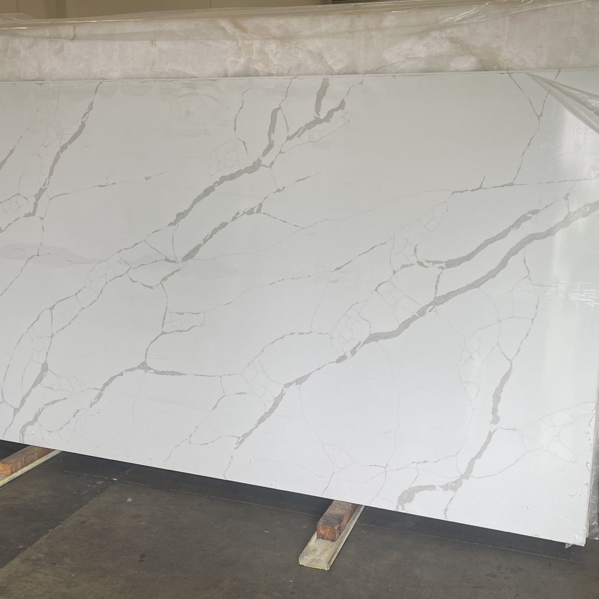 Quartz Slabs Buy One Get One FREE