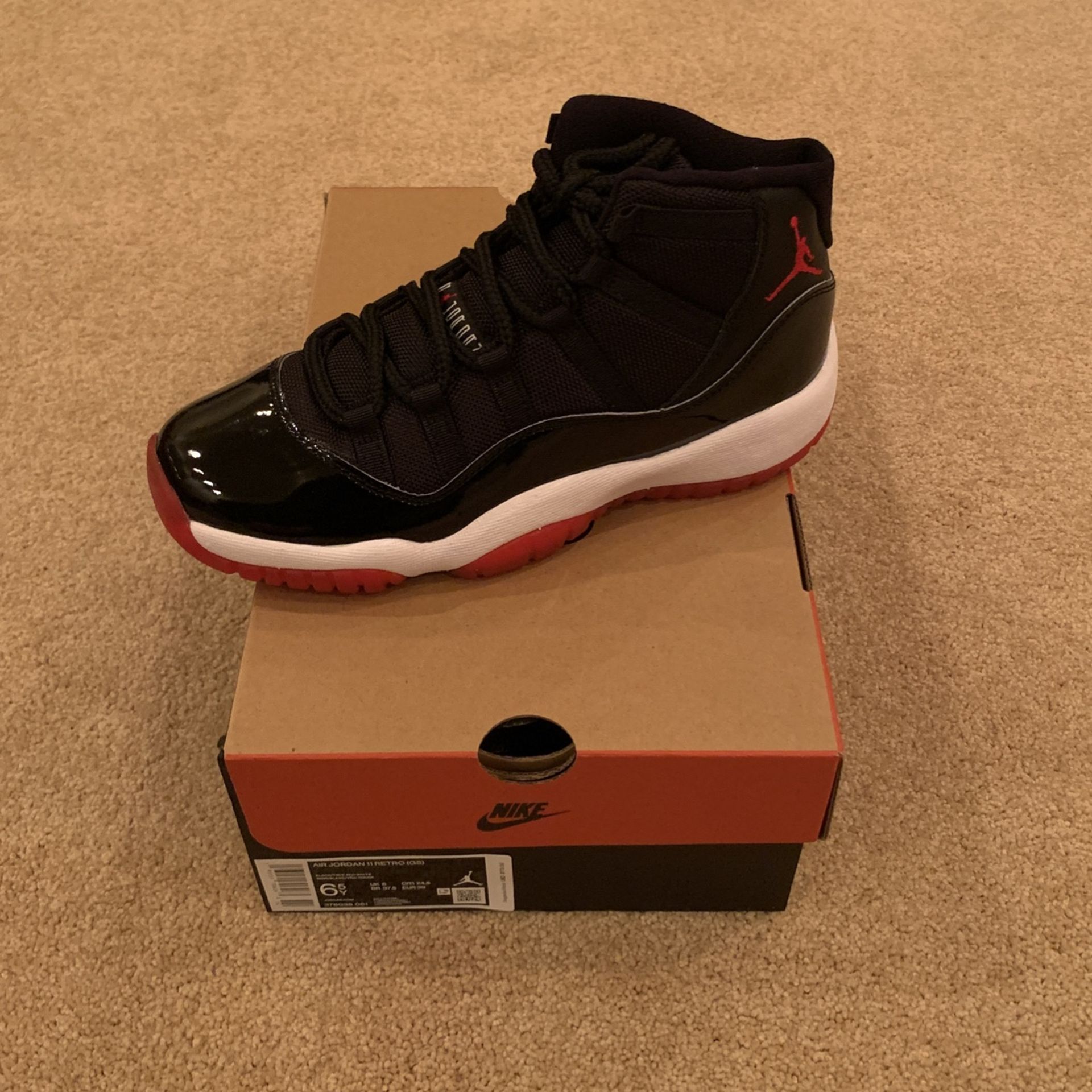 Jordan 11 Retro Playoff Bred