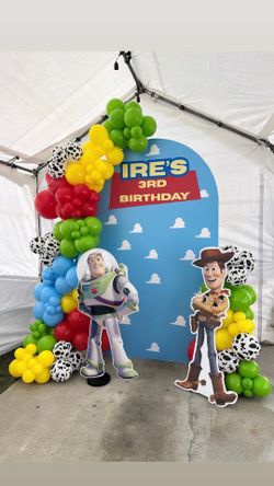 Balloon garland