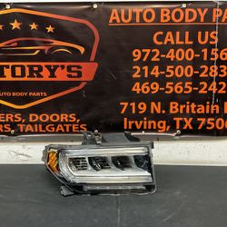 GMC ACADIA 2020-2023 RH HEADLIGHT FULL LED OEM