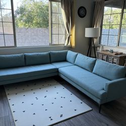 West Elm Andes Petite Sectional Couch- Eucalyptus Heathered Weave (Excellent Condition)